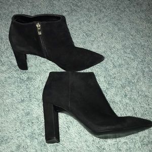 Black heel booties